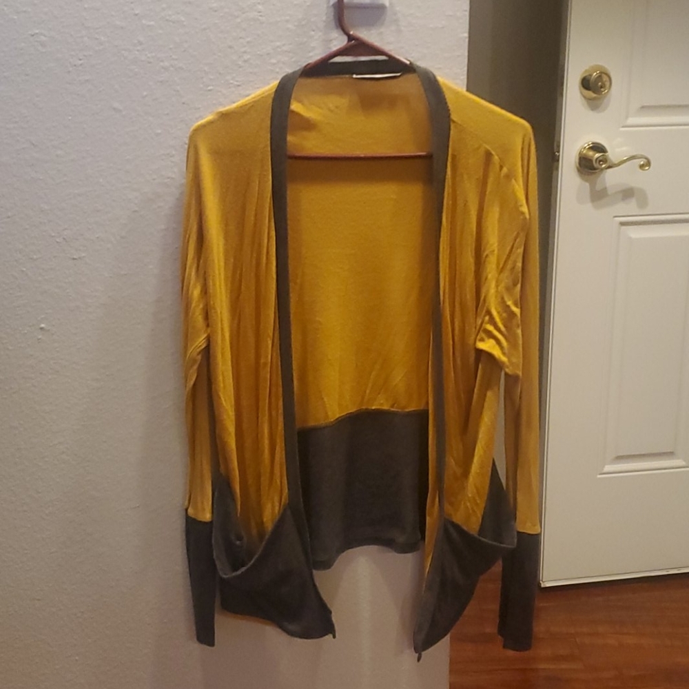 Grey and mustard yellow sweater